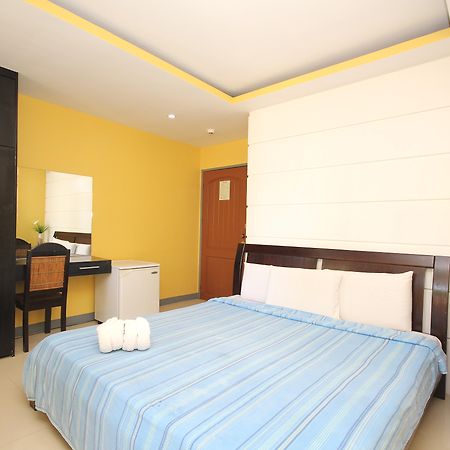 Bamboo Beach Resort & Restaurant Manoc-Manoc Dış mekan fotoğraf