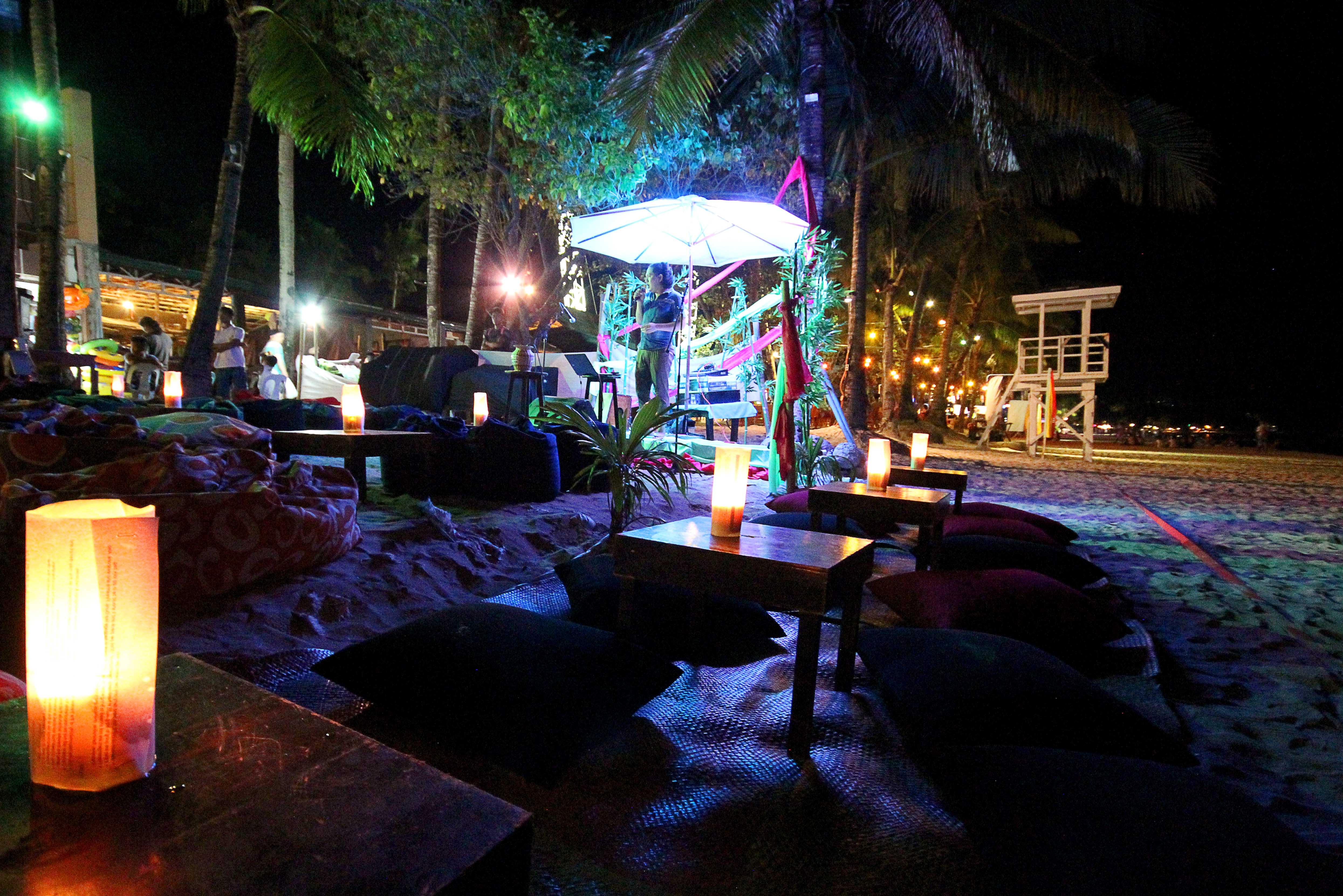 Bamboo Beach Resort & Restaurant Manoc-Manoc Dış mekan fotoğraf