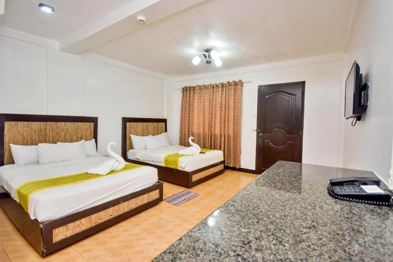 Bamboo Beach Resort & Restaurant Manoc-Manoc Dış mekan fotoğraf
