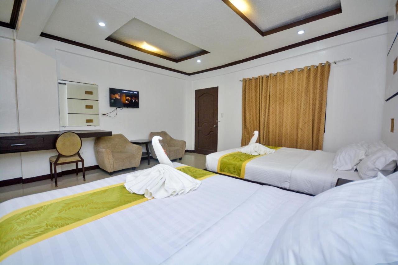 Bamboo Beach Resort & Restaurant Manoc-Manoc Dış mekan fotoğraf