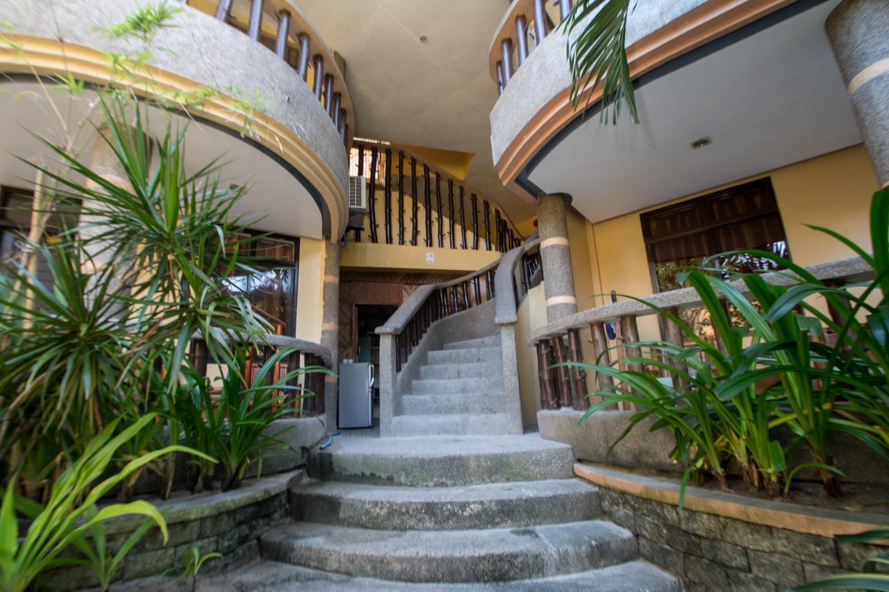Bamboo Beach Resort & Restaurant Manoc-Manoc Dış mekan fotoğraf