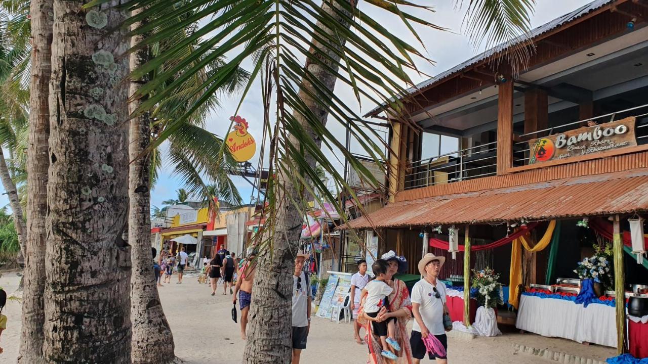 Bamboo Beach Resort & Restaurant Manoc-Manoc Dış mekan fotoğraf